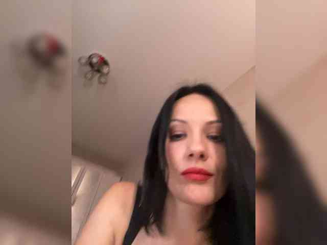 DominatriS webcam