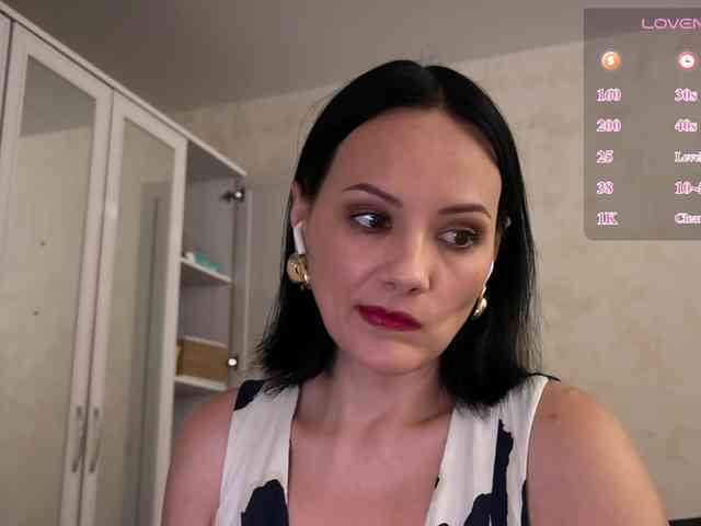 DominatriS webcam