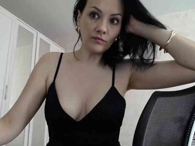 DominatriS webcam