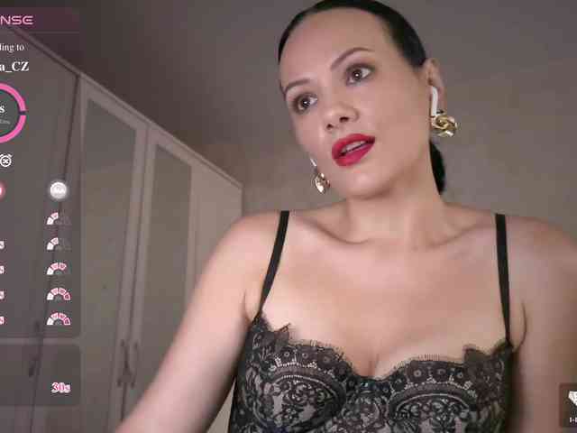 DominatriS webcam
