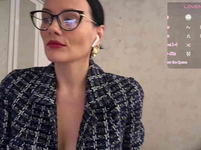 DominatriS webcam