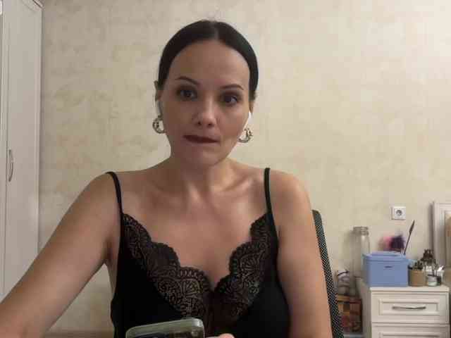 DominatriS webcam