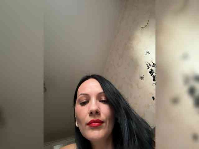 DominatriS webcam