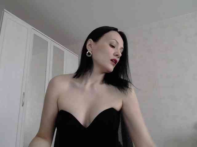 DominatriS webcam