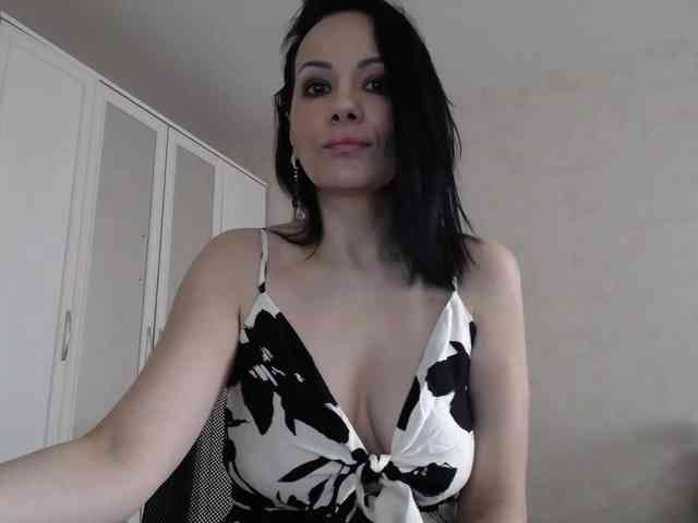 DominatriS webcam