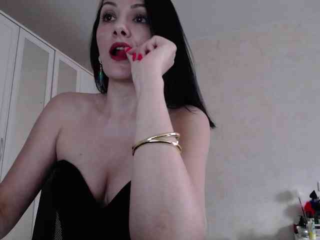 DominatriS webcam