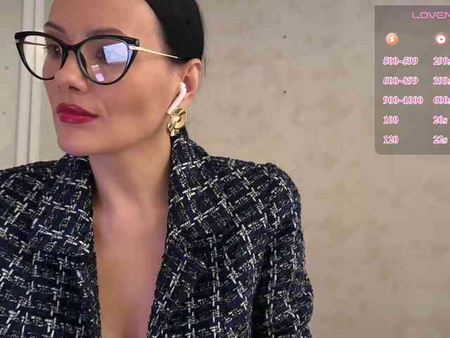 DominatriS webcam