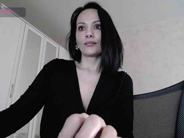 DominatriS webcam