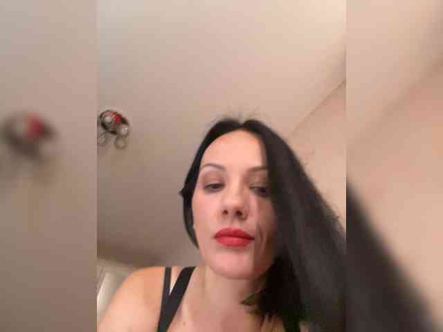 DominatriS webcam
