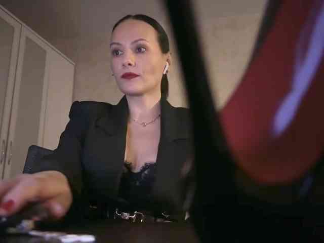 DominaInferni_Venus webcam