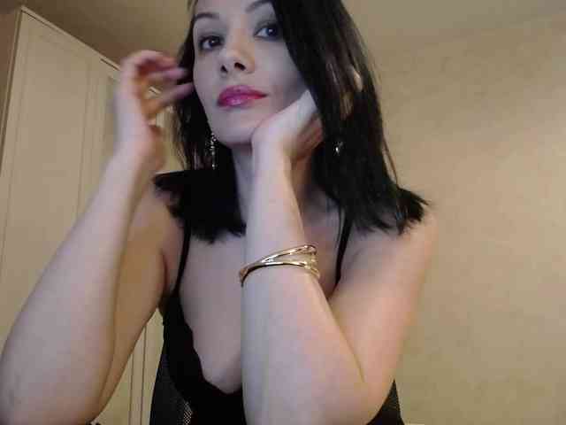 DominatriS webcam
