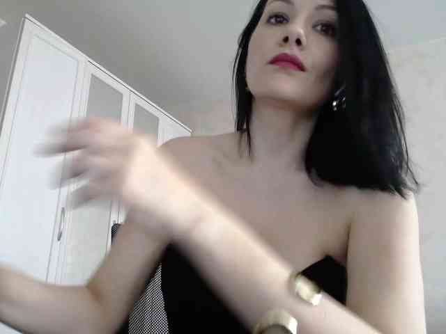 DominatriS webcam
