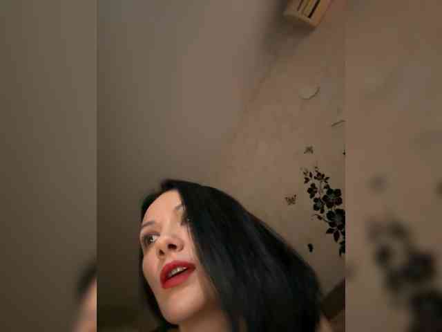 DominatriS webcam