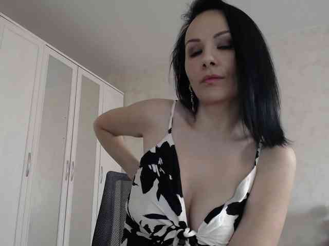 DominatriS webcam