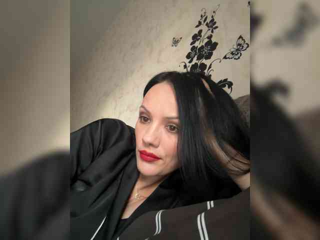 DominatriS webcam