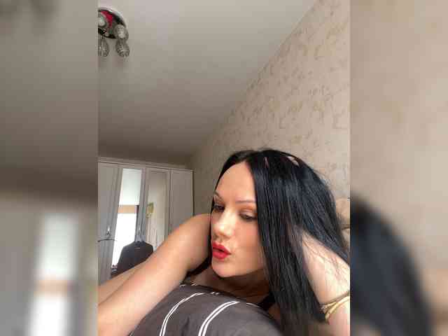 DominatriS webcam