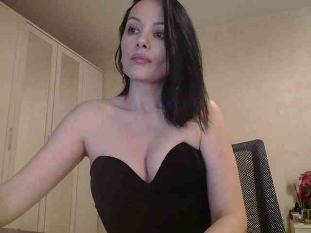 DominatriS webcam