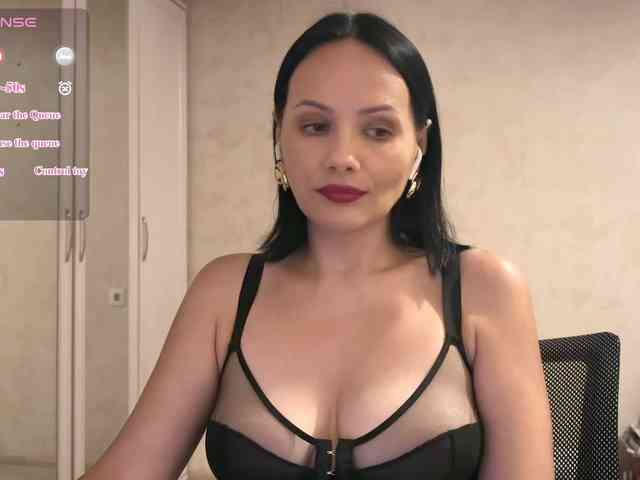 DominatriS webcam