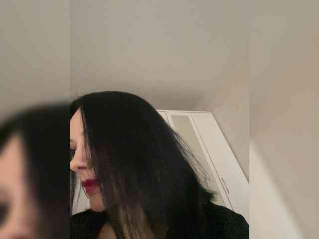 DominatriS webcam