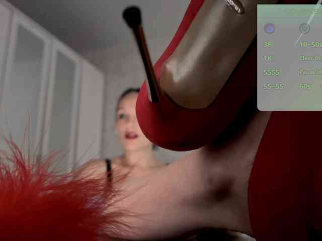 DominatriS webcam