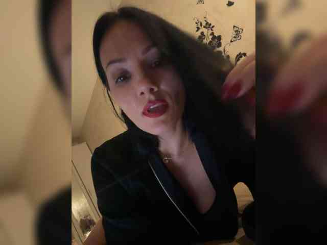 DominatriS webcam