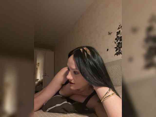 DominatriS webcam