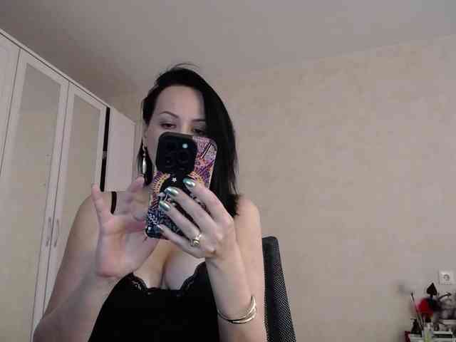 DominatriS webcam