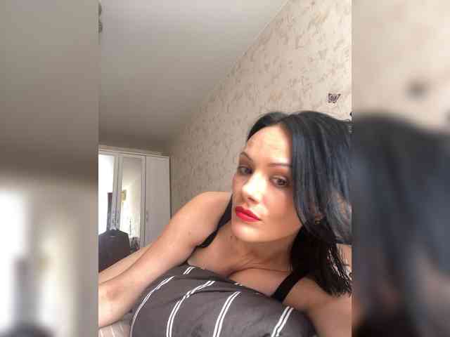 DominatriS webcam