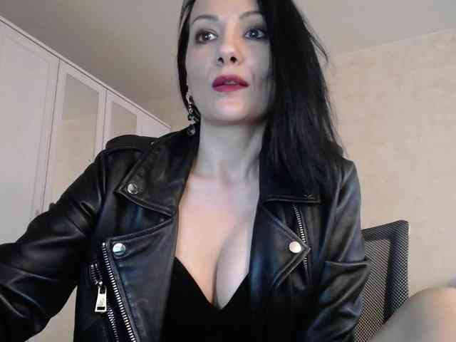 DominatriS webcam