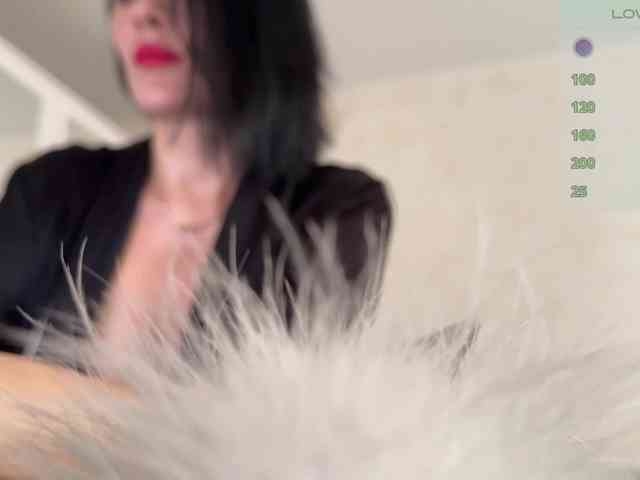 DominatriS webcam