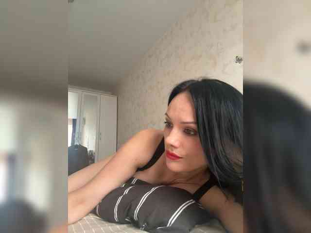 DominatriS webcam