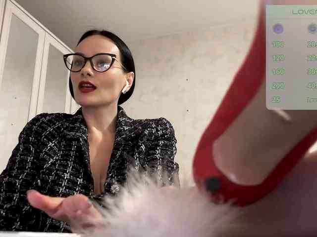 DominatriS webcam