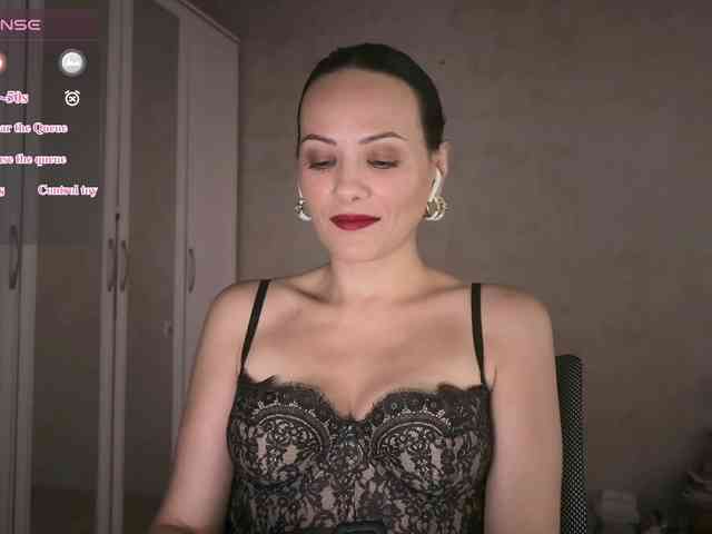 DominatriS webcam