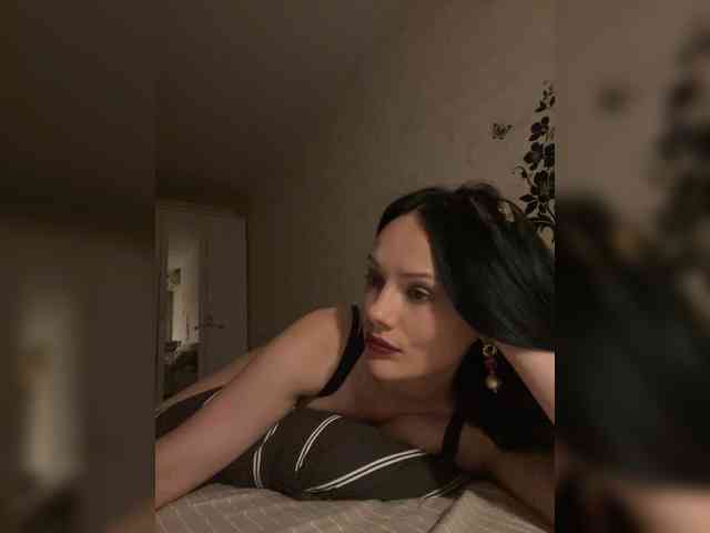 DominatriS webcam