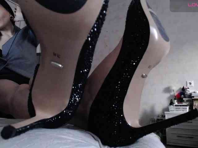 DominatriS webcam