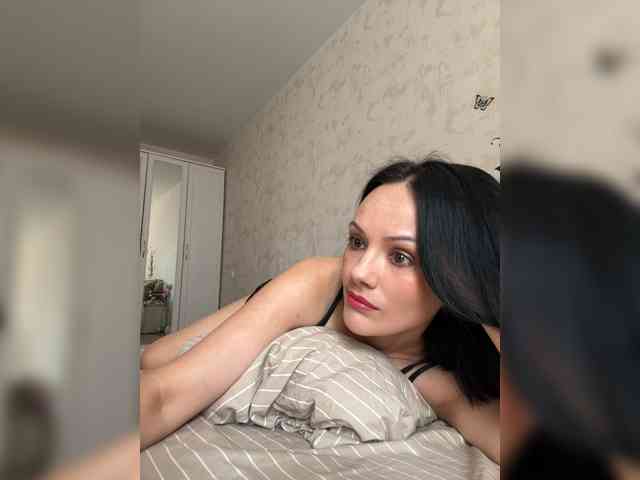 DominatriS webcam