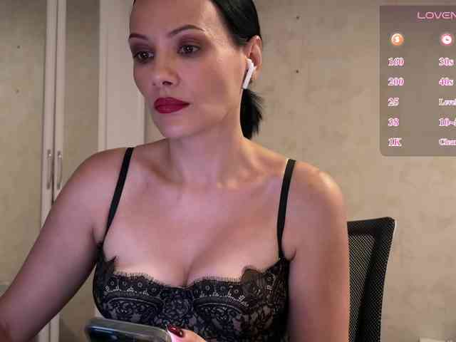 DominatriS webcam