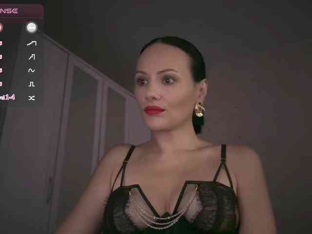 DominatriS webcam