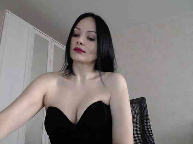 DominatriS webcam