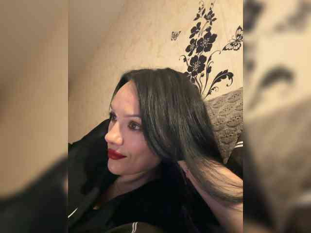 DominatriS webcam