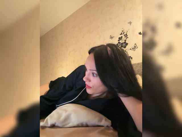 DominatriS webcam