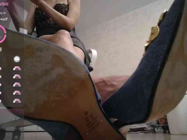 DominatriS webcam