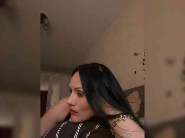DominatriS webcam