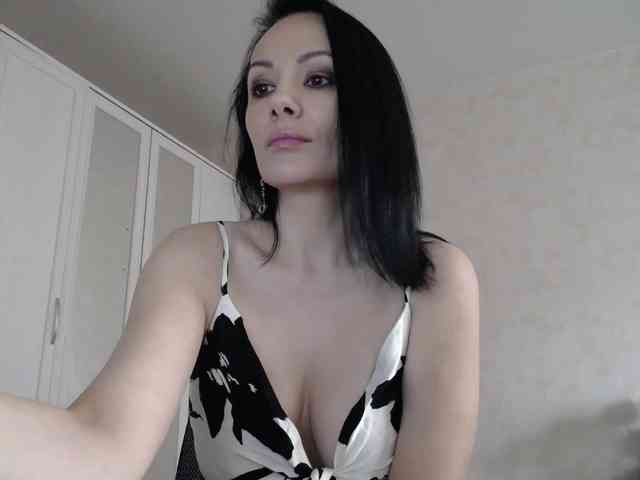 DominatriS webcam
