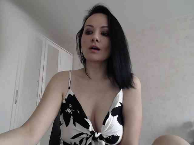 DominatriS webcam