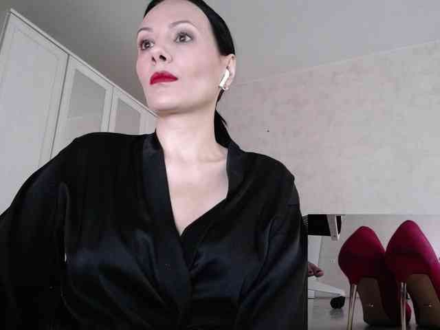 DominatriS webcam