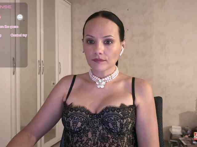 DominatriS webcam