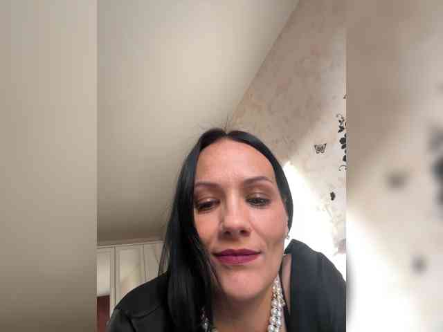 DominatriS webcam
