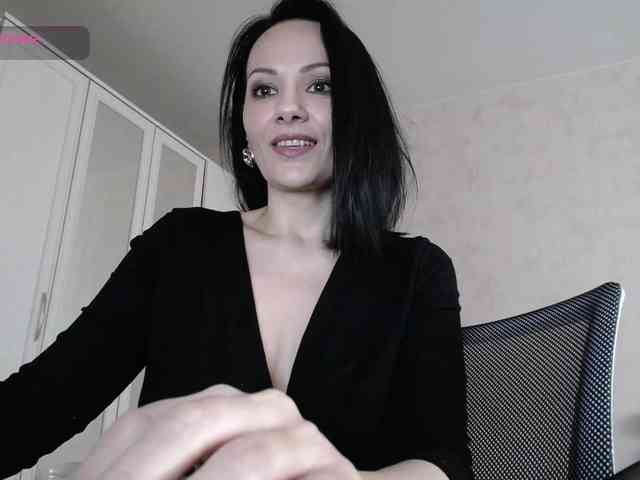 DominatriS webcam