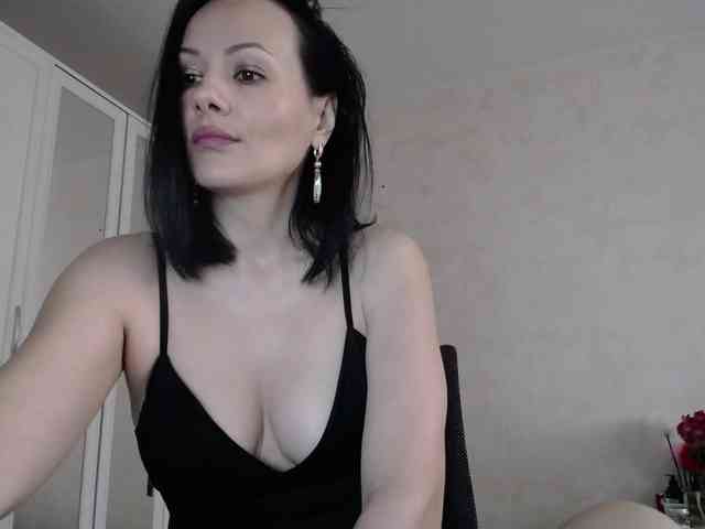 DominatriS webcam